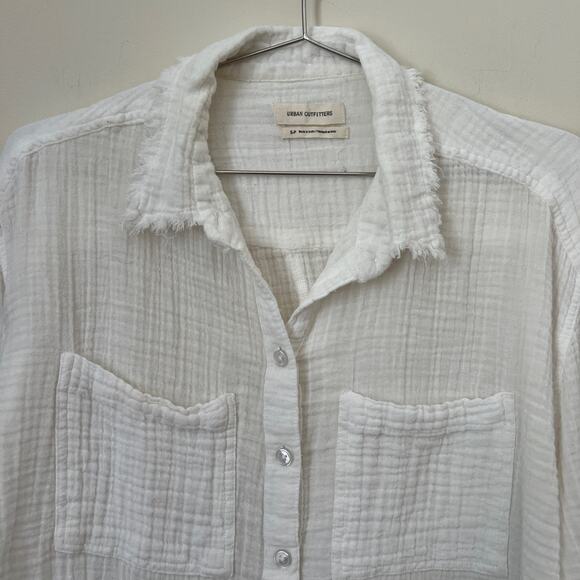 Urban Outfitters UO Luca Gauzy Cotton Button Down Shirt White Size S - Picture 3 of 13